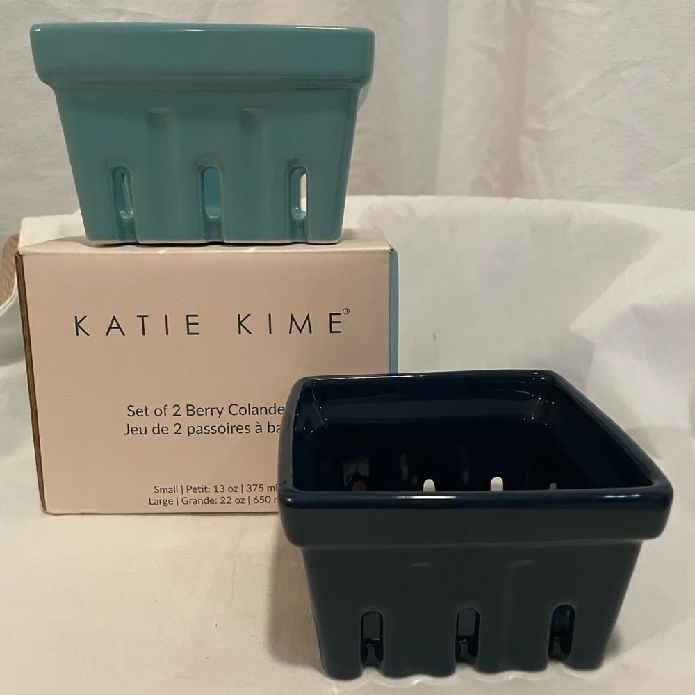 Katie K Ceramic Berry Colanders in Teal & Navy